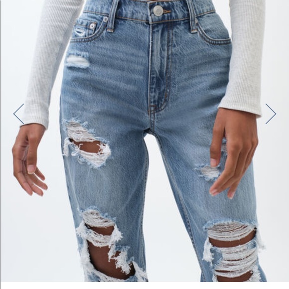 NWT Mom Jeans - Picture 2 of 6